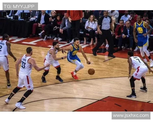 成都篮球队包夹战术分析与比赛表现的得失评估